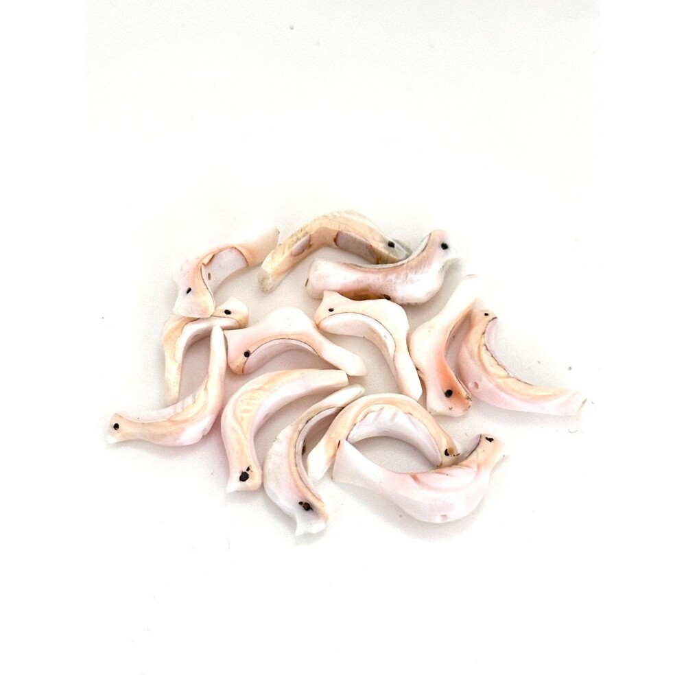 Carved Fetish Bird Beads Lot 0f 14 Pinkish White - Picture 3 of 5